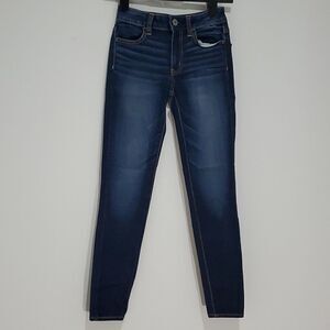 AMERICAN Eagle super stretch 24x27 dark wash jeggings